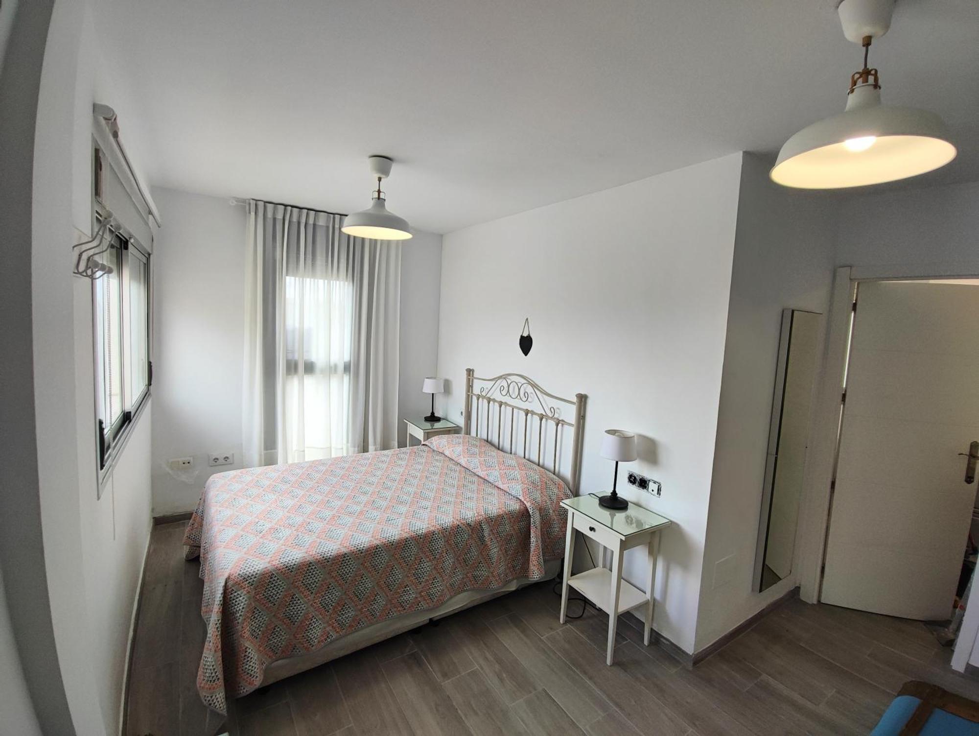 Apartamento Vistas Puerta Jerez 塔里法 外观 照片