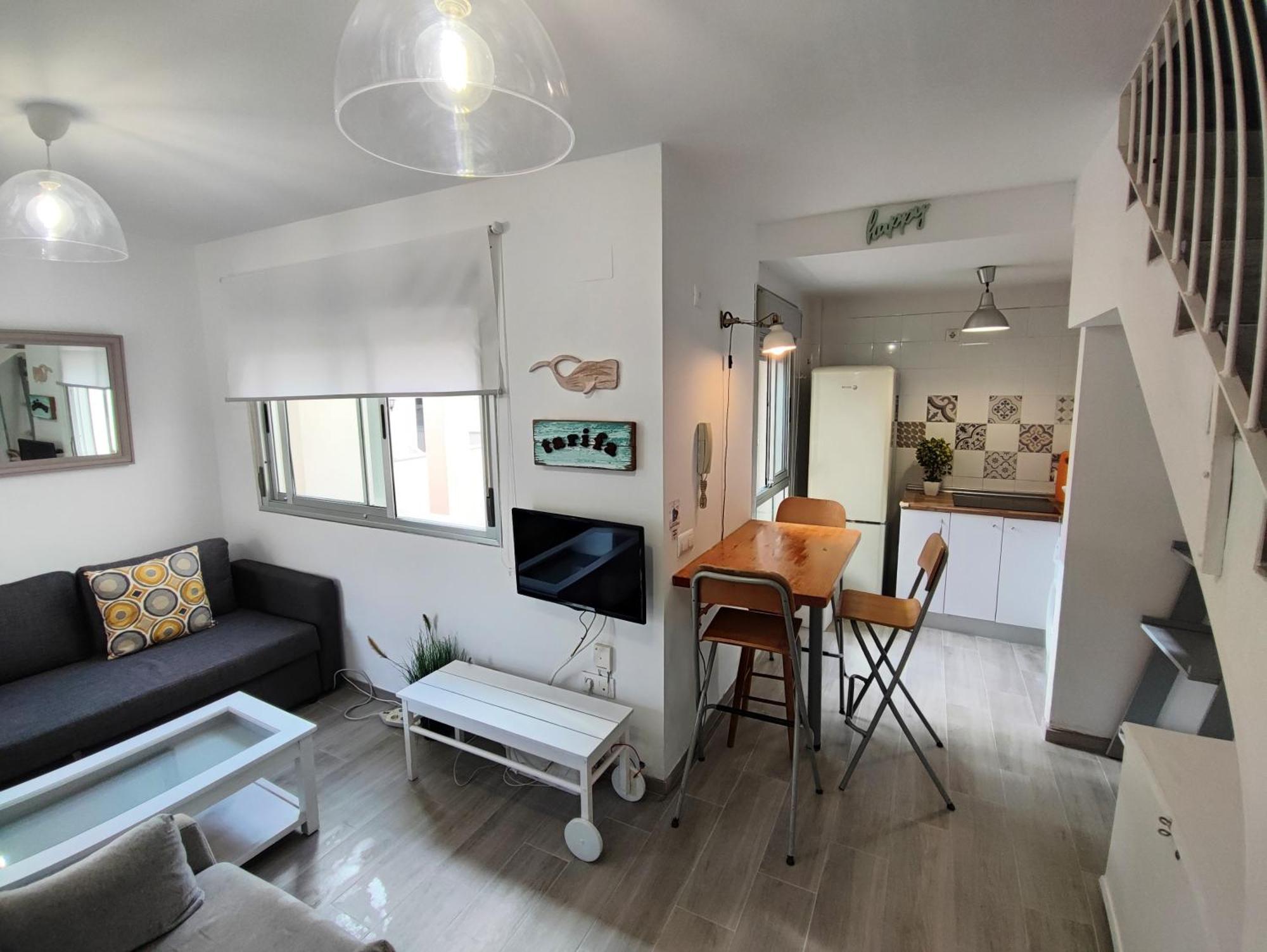 Apartamento Vistas Puerta Jerez 塔里法 外观 照片