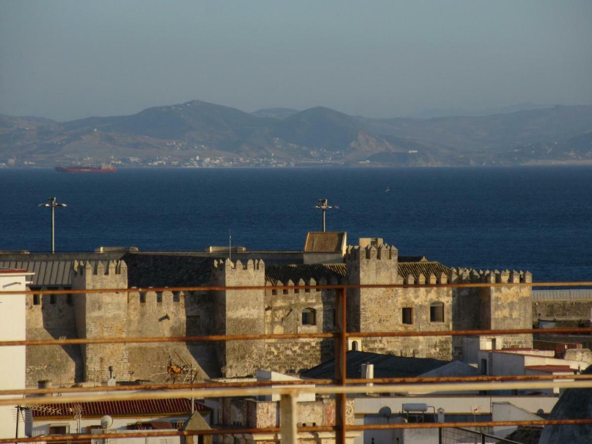 Apartamento Vistas Puerta Jerez 塔里法 外观 照片